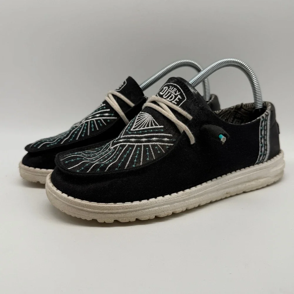 Hey Dude Wendy Western Women 8 Black New Moon Geometric Embroidered Loafers